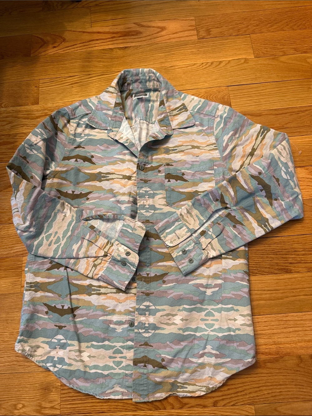 Altamont VTG button up long sleeve men m pastel camo skater surf socal y2k 😎